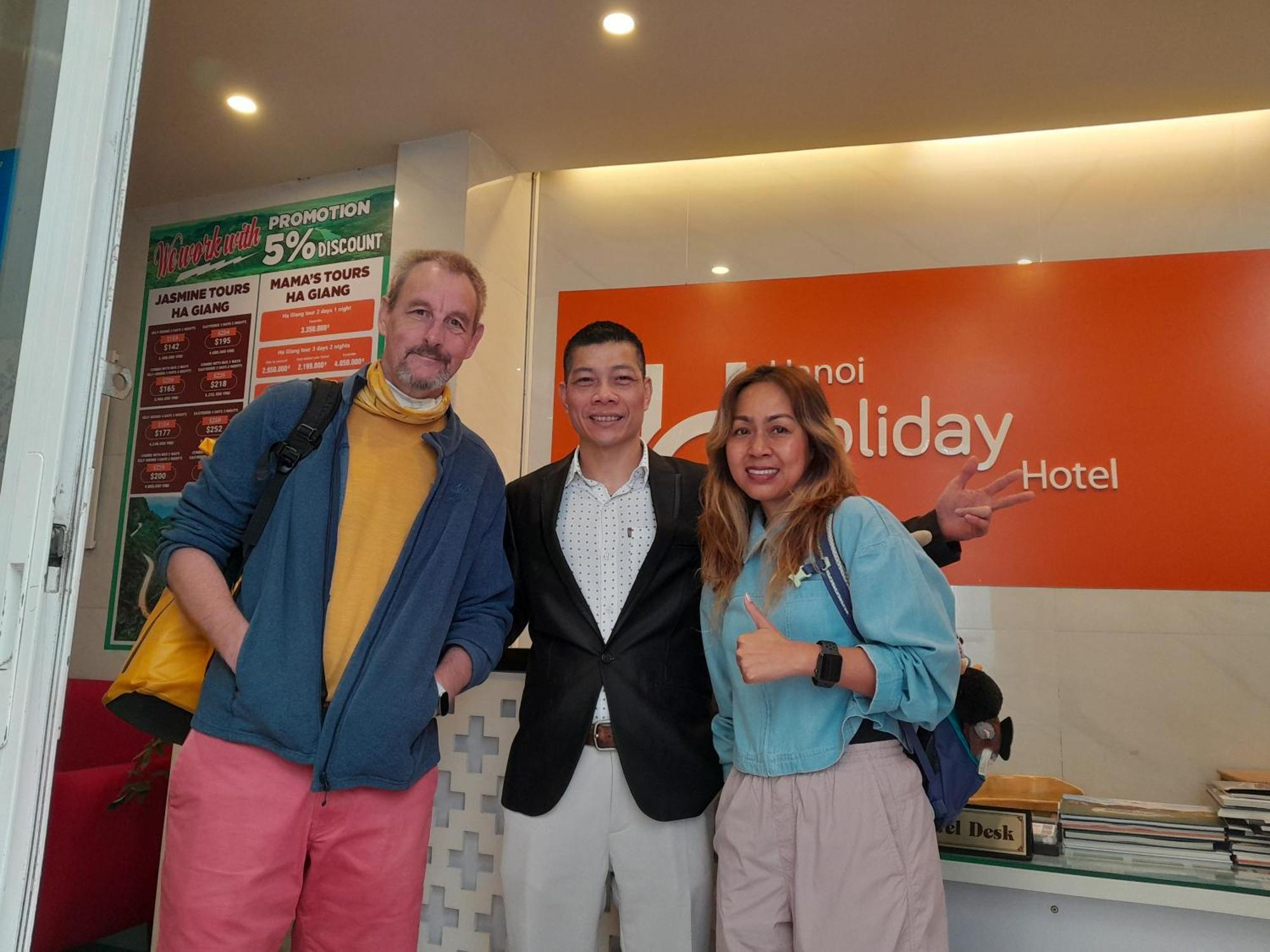 Hanoi Holiday Hotel Екстер'єр фото